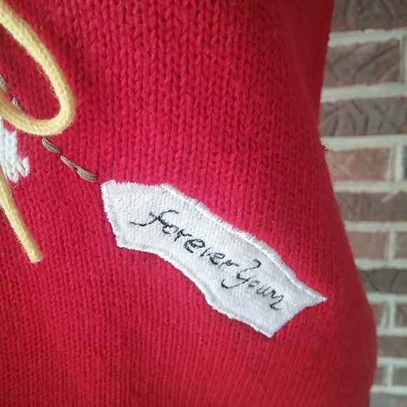 Classics Marisa Christina Valentine's Day Sweater - Picture 5 of 7